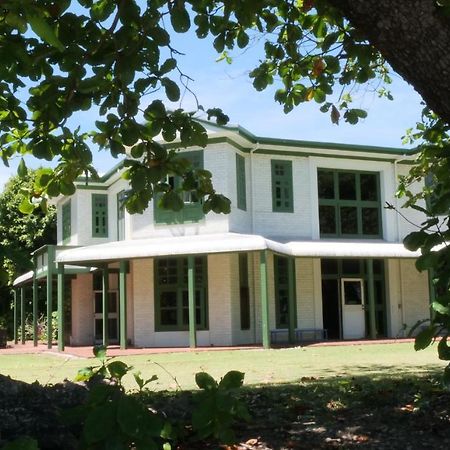 Oceania House Hotel Bantam Village 외부 사진