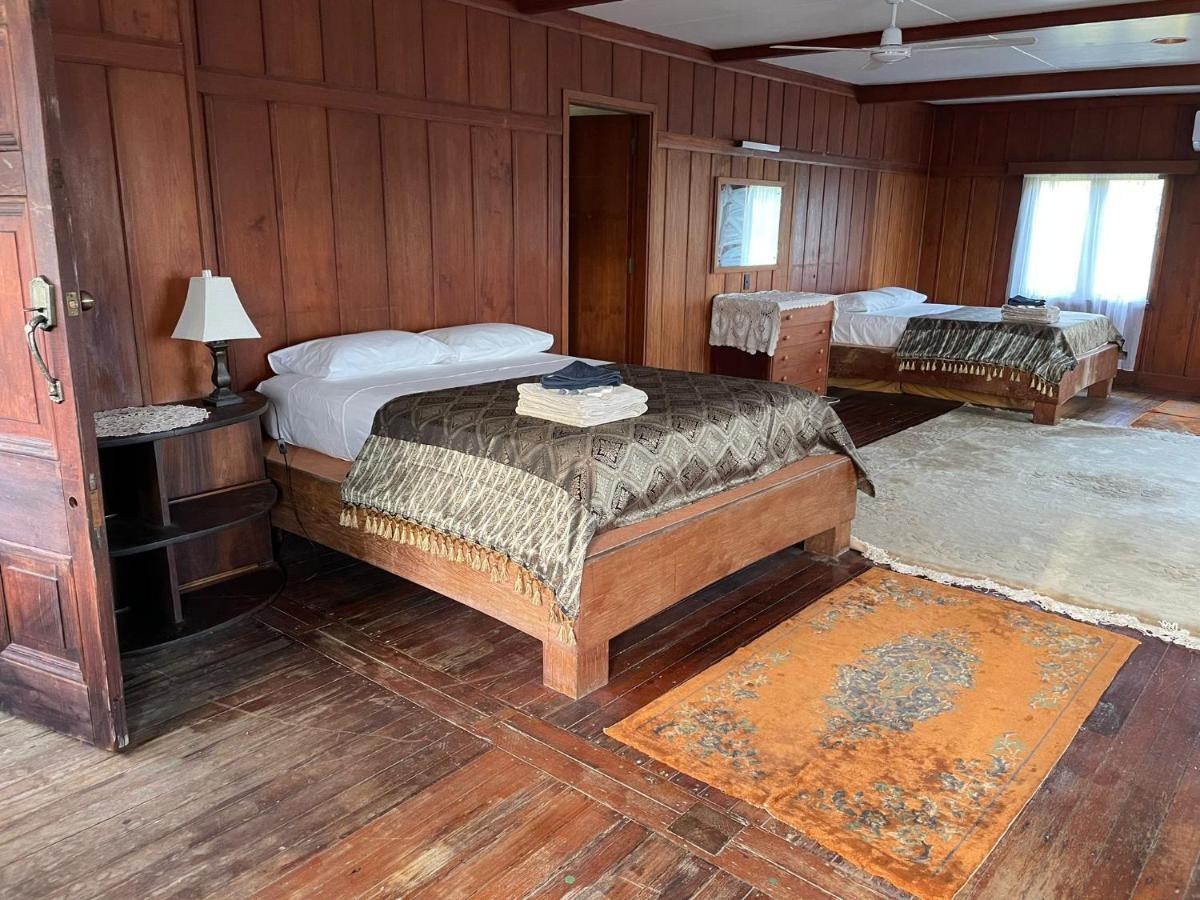 Oceania House Hotel Bantam Village 외부 사진
